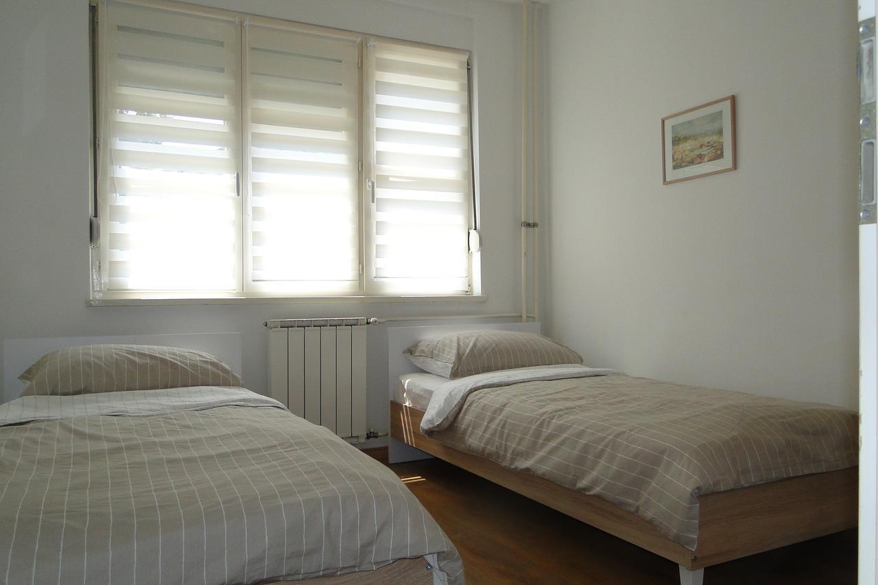 Apartment Galerija Tuzla Buitenkant foto