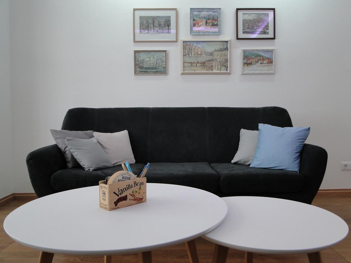 Apartment Galerija Tuzla Buitenkant foto