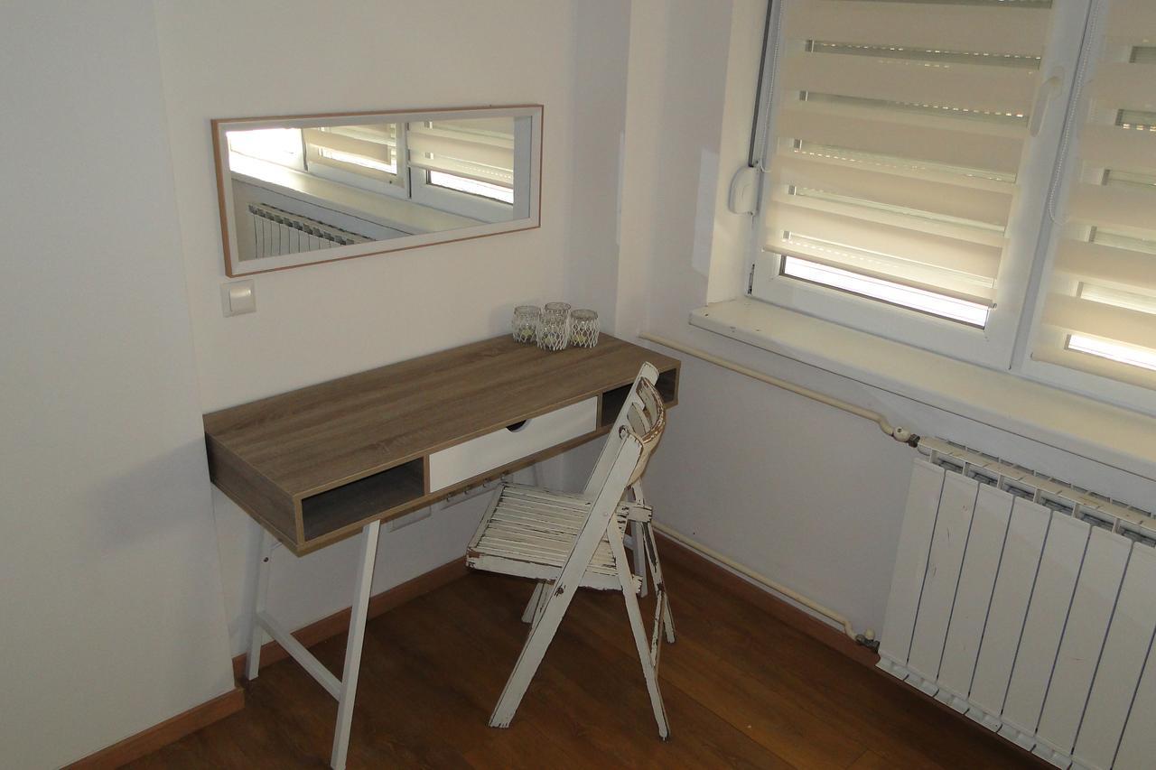 Apartment Galerija Tuzla Buitenkant foto